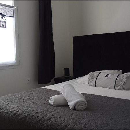 Maison De Ville Bed and Breakfast Magny-en-Vexin Buitenkant foto